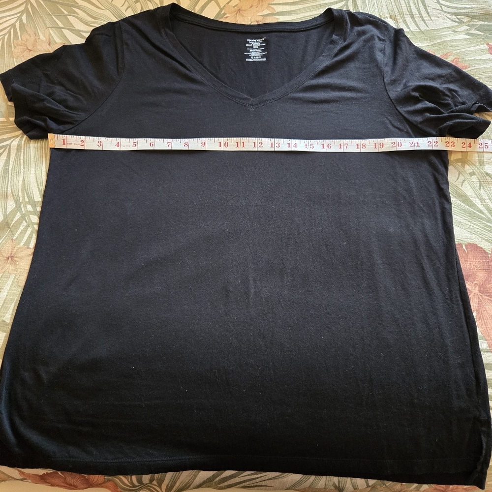 3/$25 Members Mark Essential V Neck Tee Shirt Soft XXL Basic Black Modal Pima - Picture 5 of 7